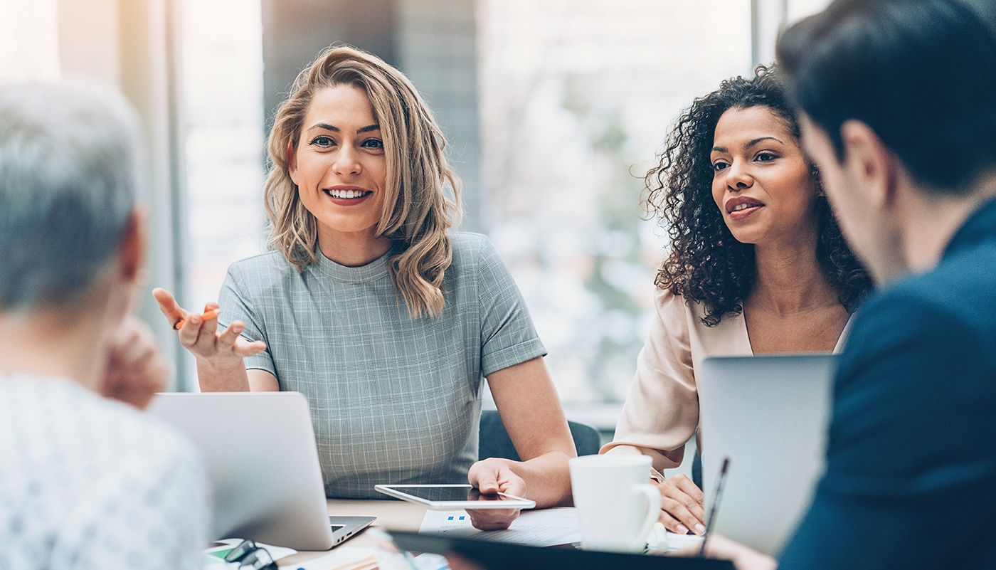 Women-in-advisory-meeting